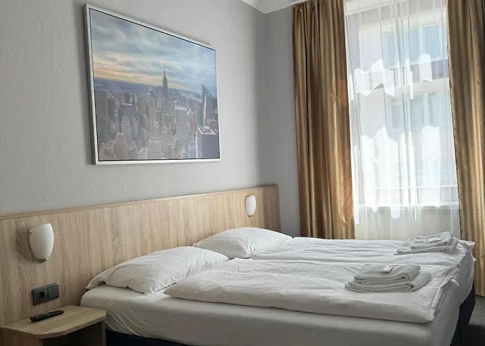 Kieler Hof - Station Hotel 2*