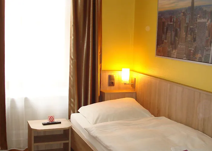 Kieler Hof - Station Hotel 2*